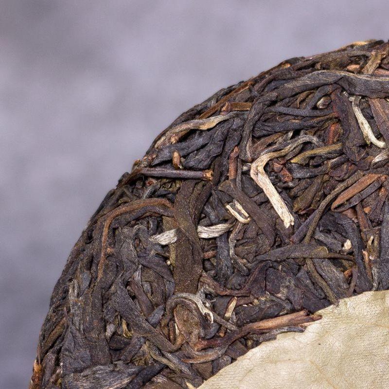 2015 Licang Ancient Tree Tea Cake 200g - Shanghai Teas